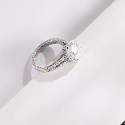 Luxury Engagement Ring