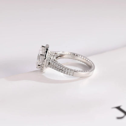 White Gold Oval Ring