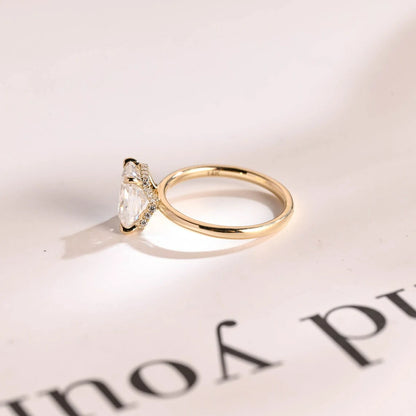 Bridal Ring Magic | Radiant Cut Glow | Gold Hidden Halo

