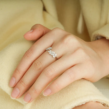 Fine jewelry wedding band