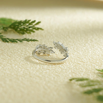 Leaf wedding band