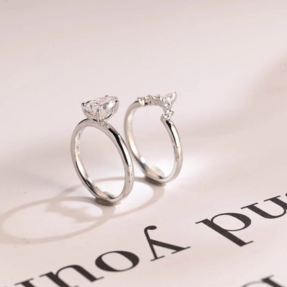 Straight shank engagement ring