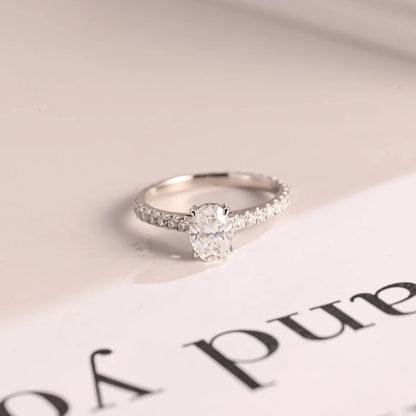 Oval Cut Moissanite Ring