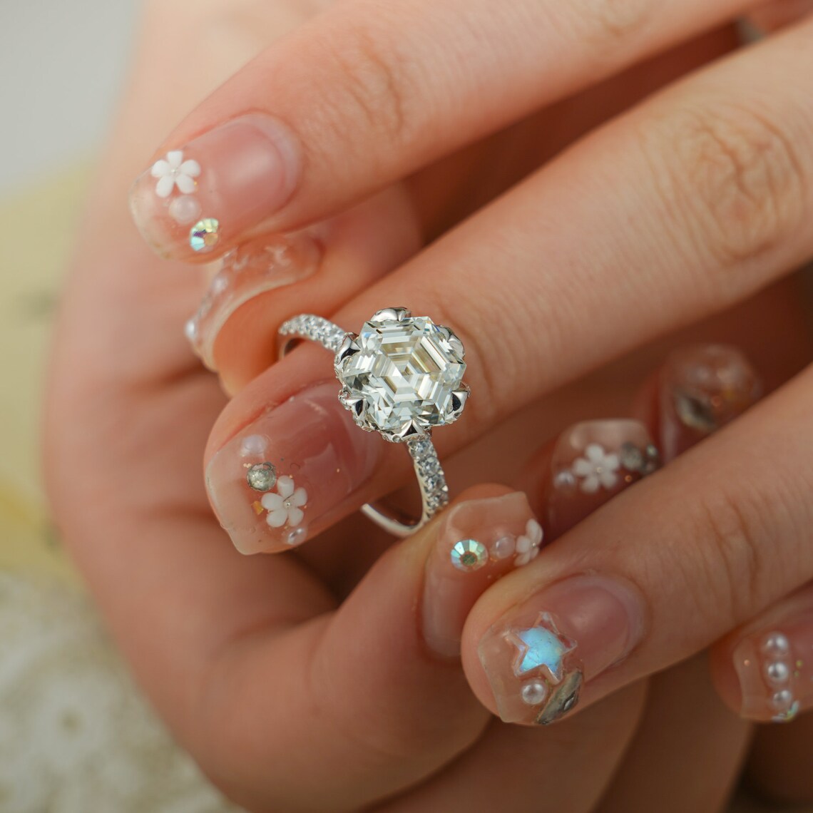Fine jewelry ring