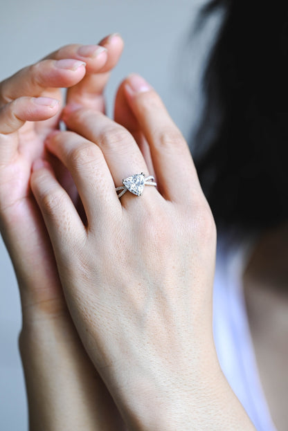 Anniversary gift ring