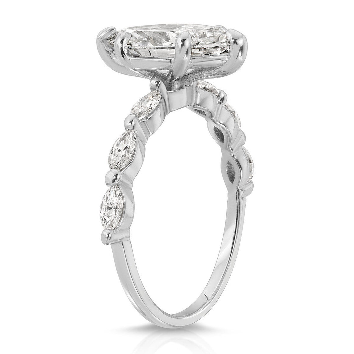 Vintage inspired wedding ring