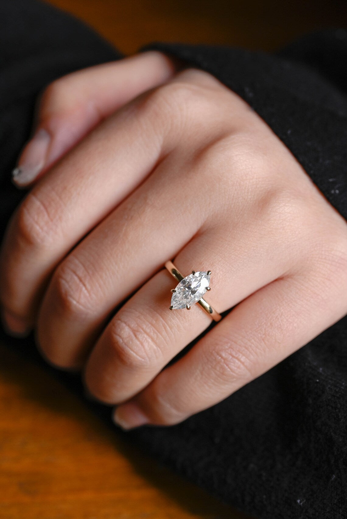 Solitaire moissanite ring