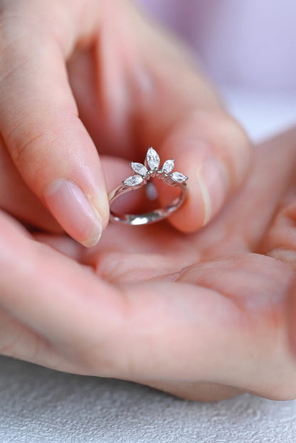 Modern floral ring