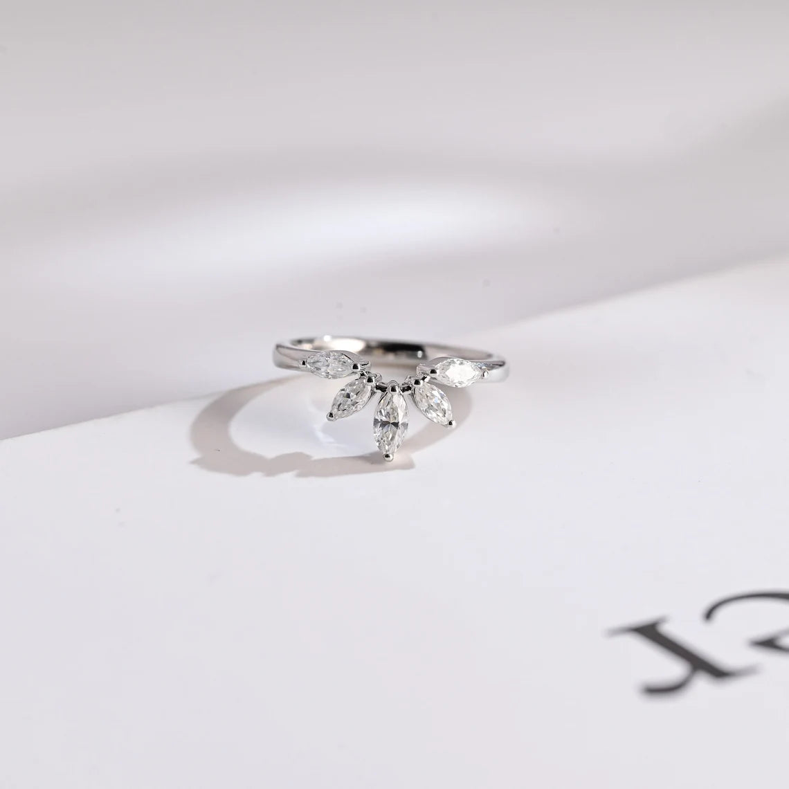 Floral moissanite ring
