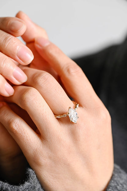 Romantic engagement ring