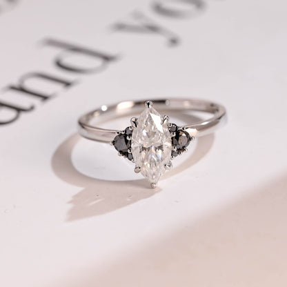 Modern solitaire ring
