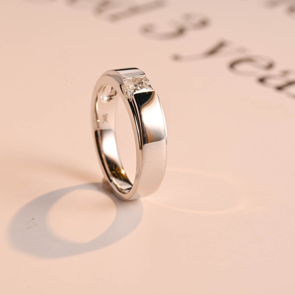 Modern men’s ring