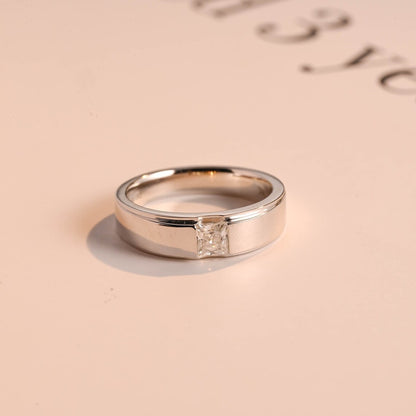 Men’s engagement ring