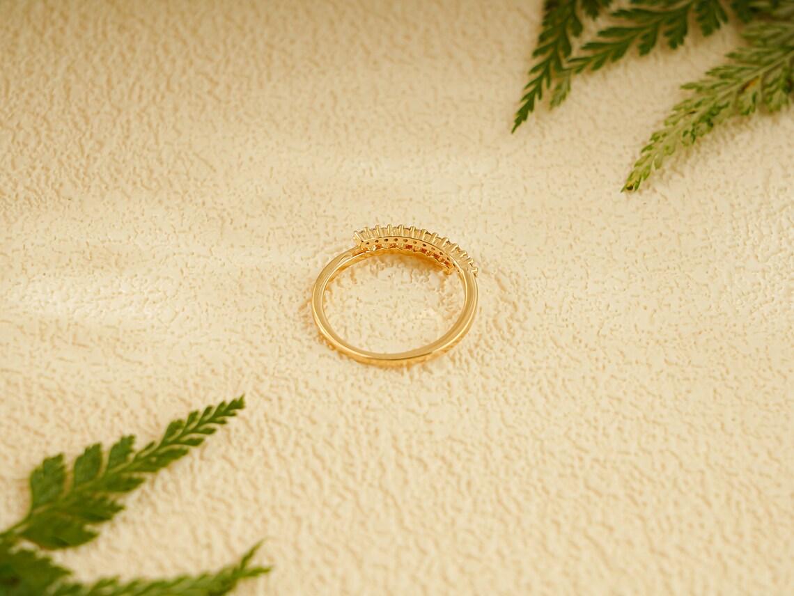 Diamond stacking ring