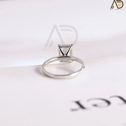 Solid Gold Promise Ring | Elegant Moissanite Band Design | Emerald Cut Anniversary Ring