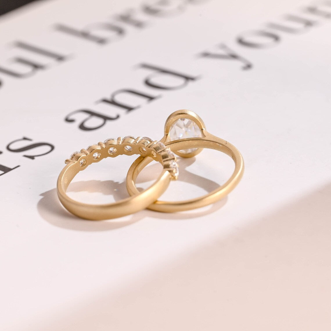 Modern engagement ring set