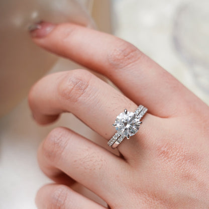 Luxury moissanite jewelry