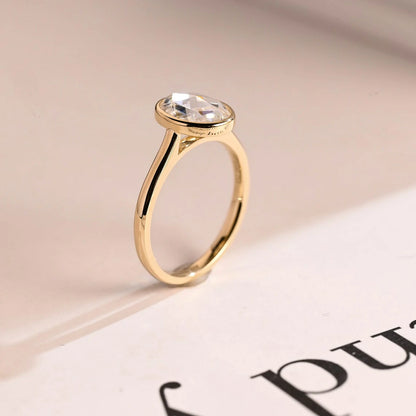 moissanite wedding ring
