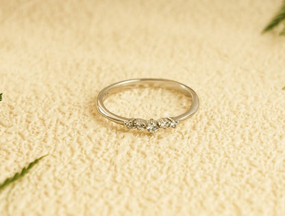 Women wedding ring