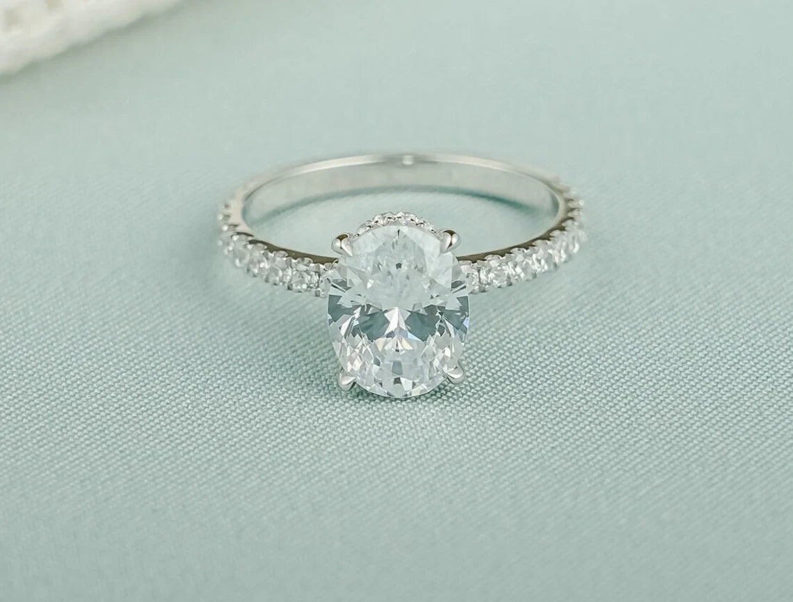 White Gold Oval Ring