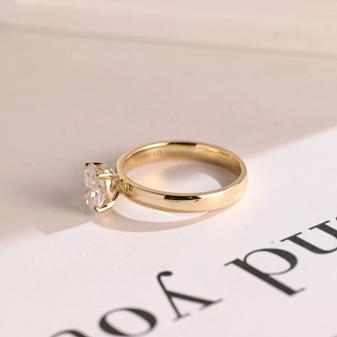 14k gold moissanite ring