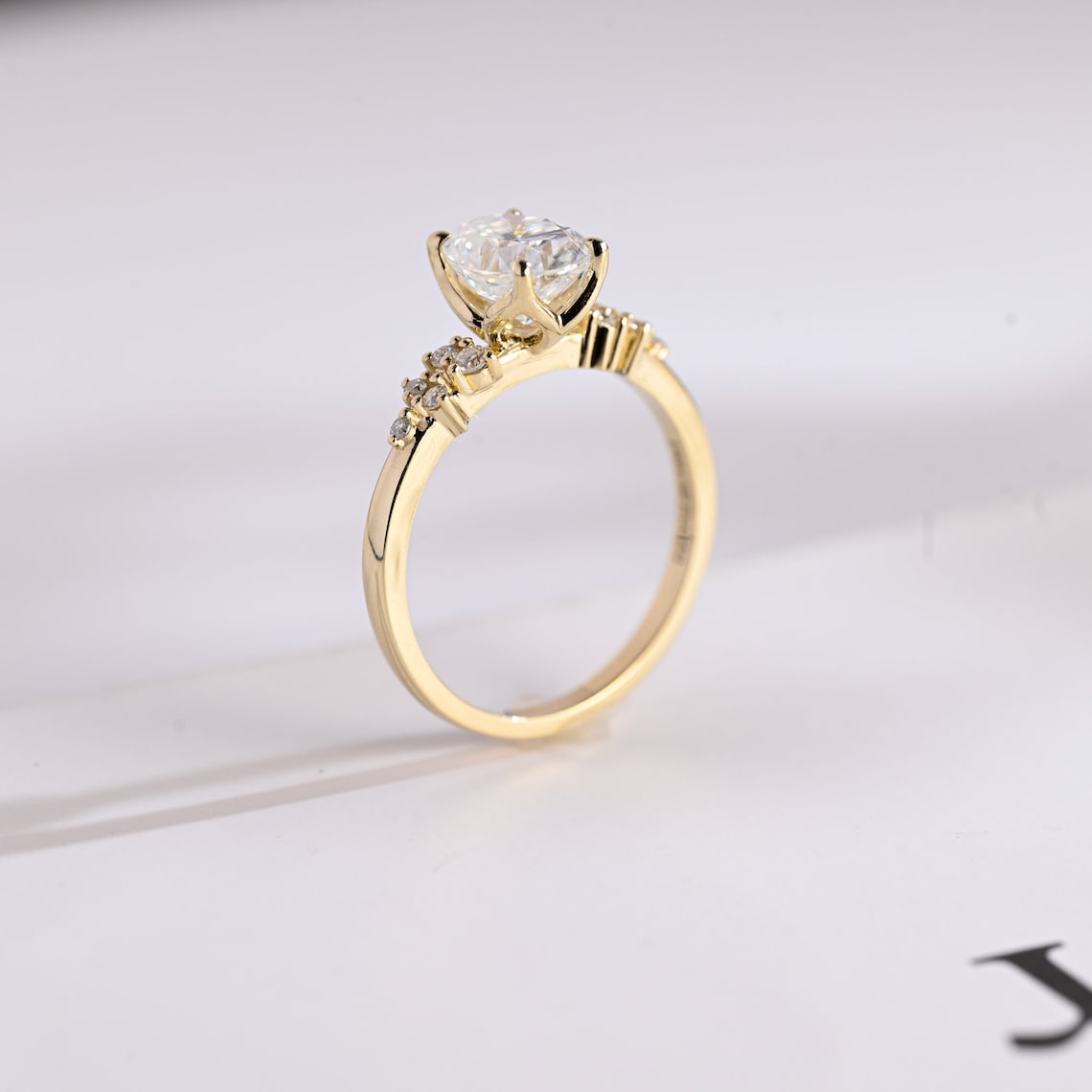 Oval Solitaire Wedding Ring