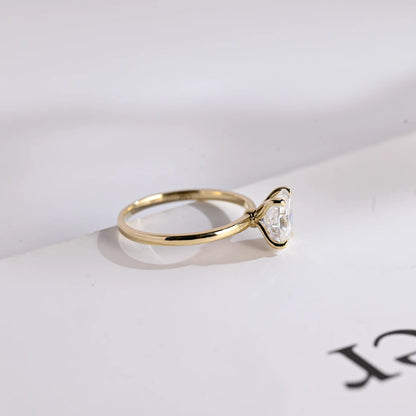 Classic Engagement Ring