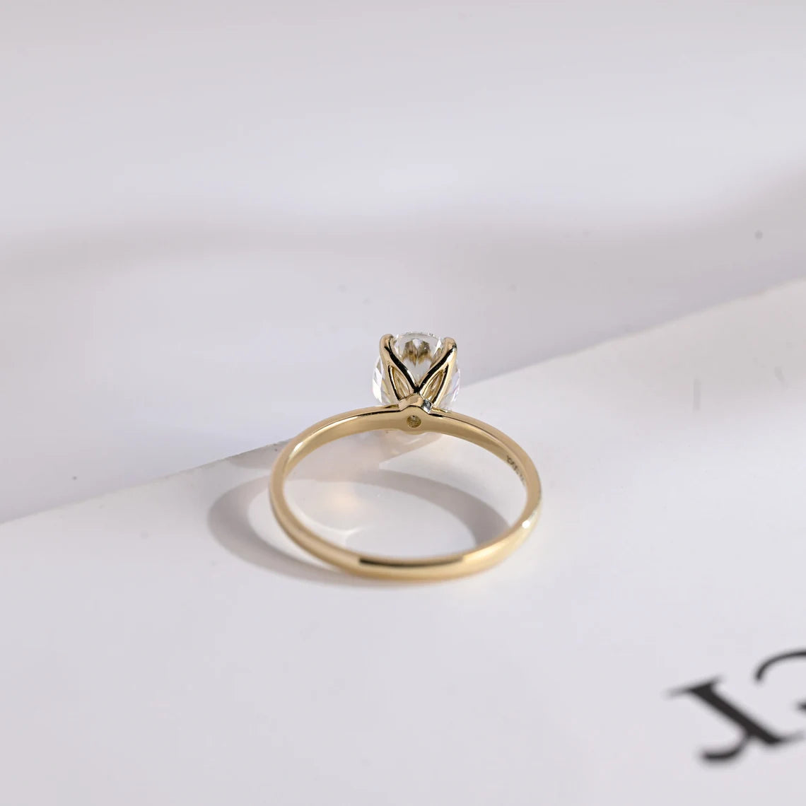 Oval Moissanite Diamond