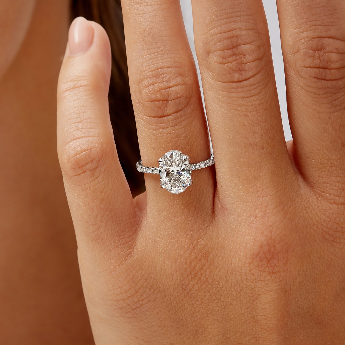 oval cut diamond ring | oval cut engagement ring | oval ring