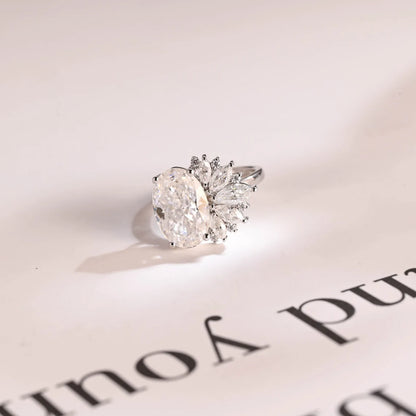 Oval Cut Moissanite Ring