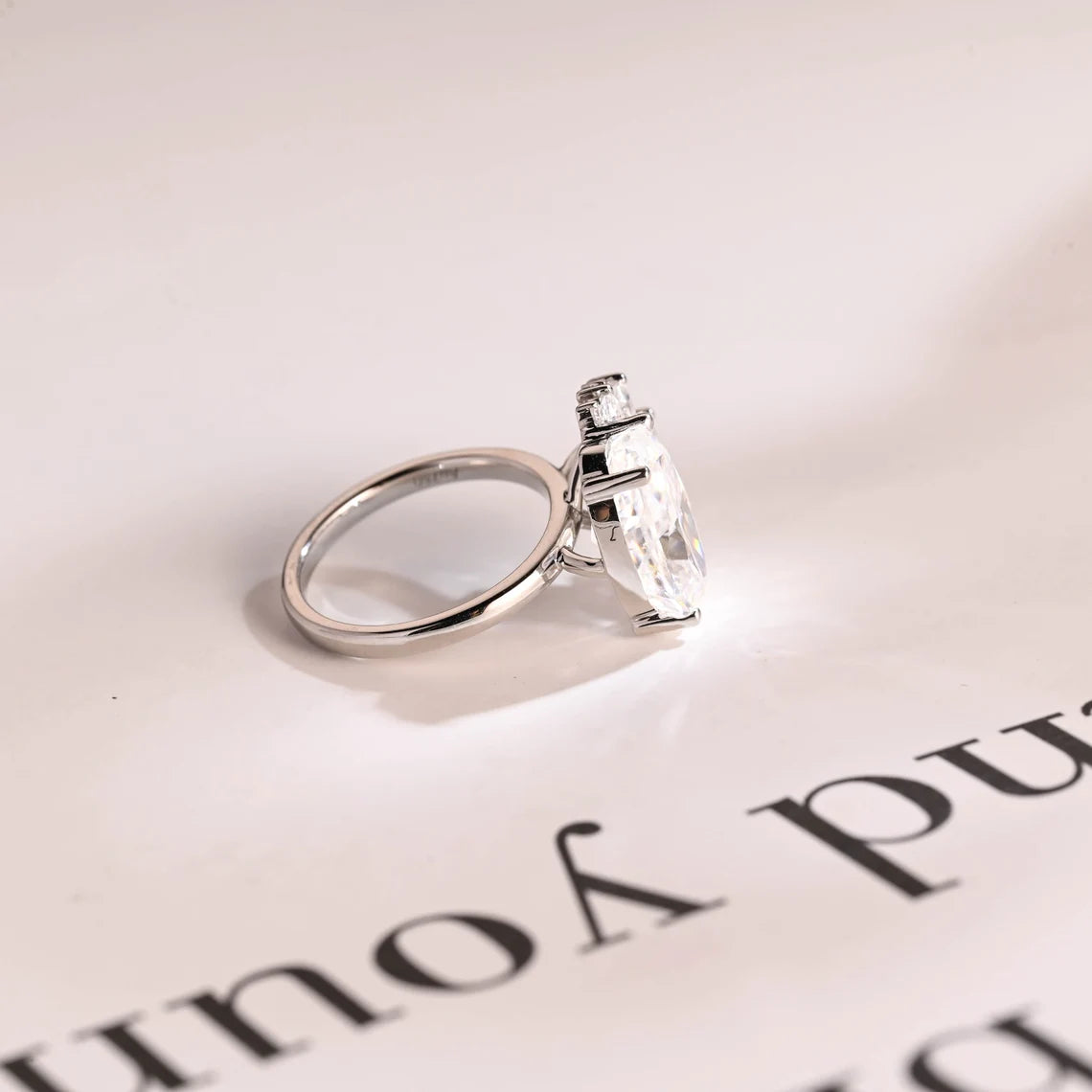 Floral Design Moissanite Ring