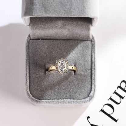 Oval Moissanite Engagement Ring