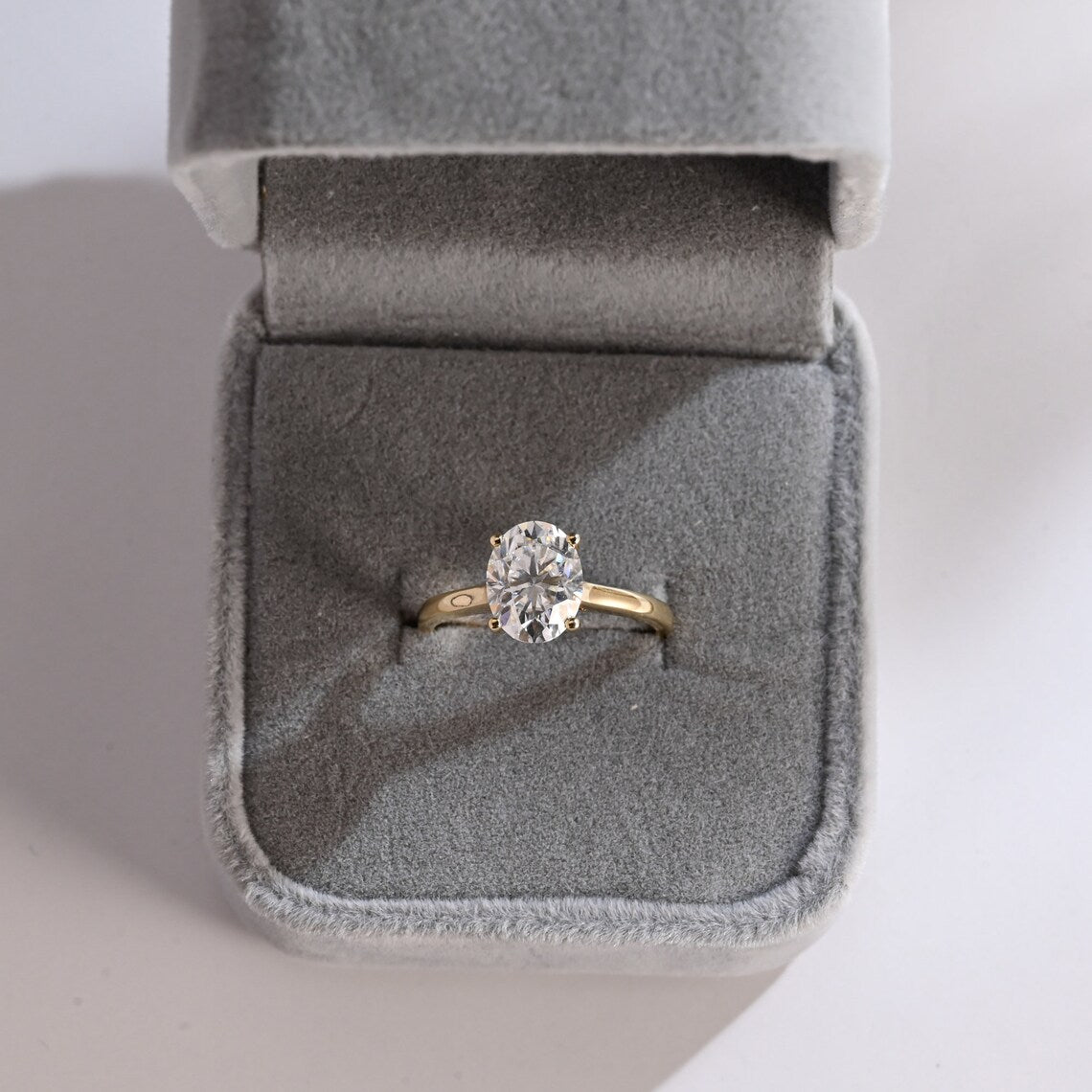 Oval Cut Moissanite Ring
