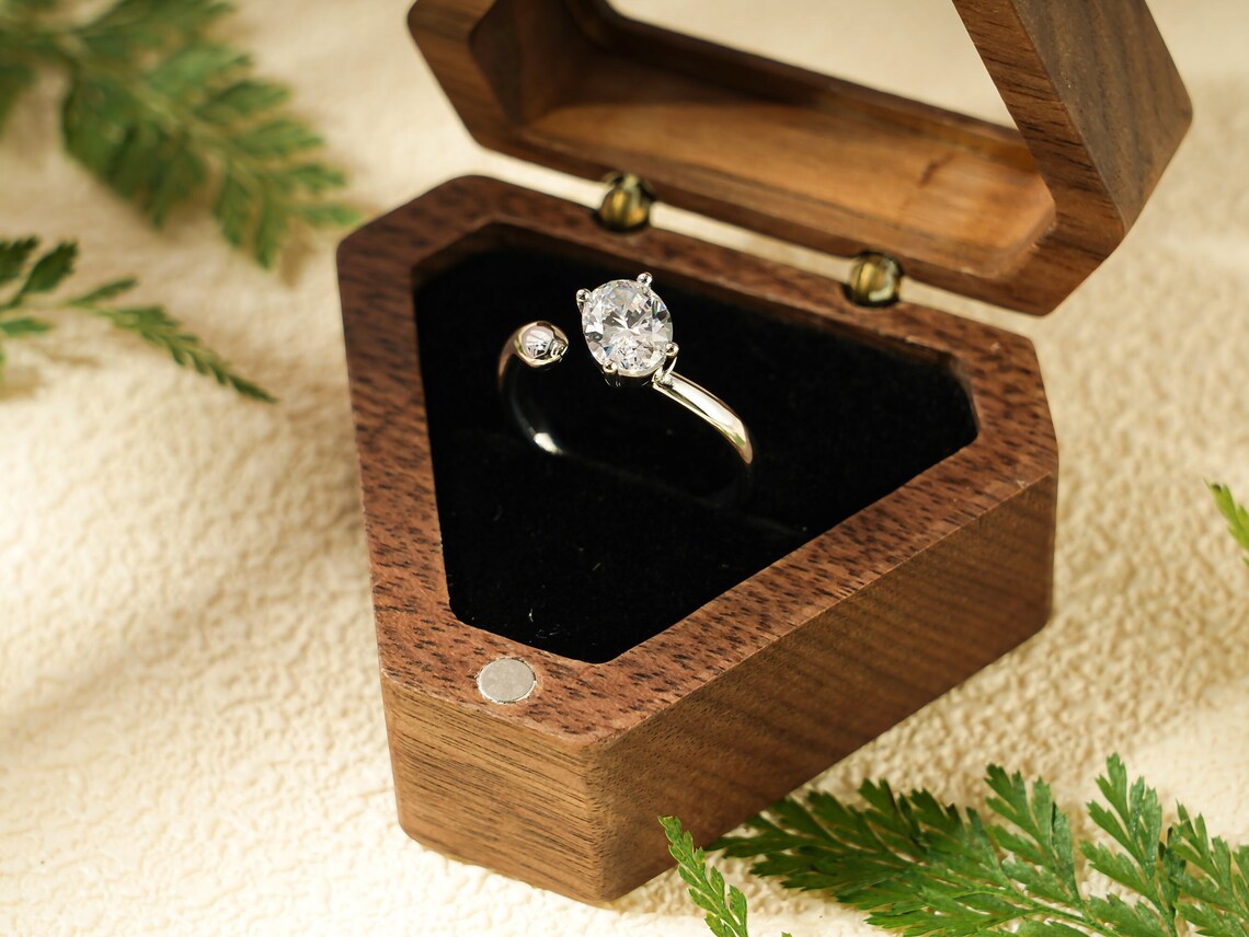 stackable moissanite ring