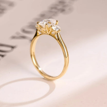 Oval Cut Proposal Ring