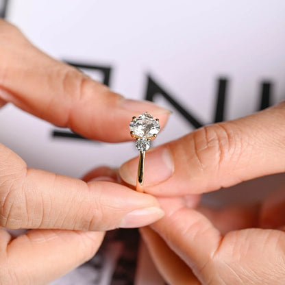 Three Stone Oval Ring