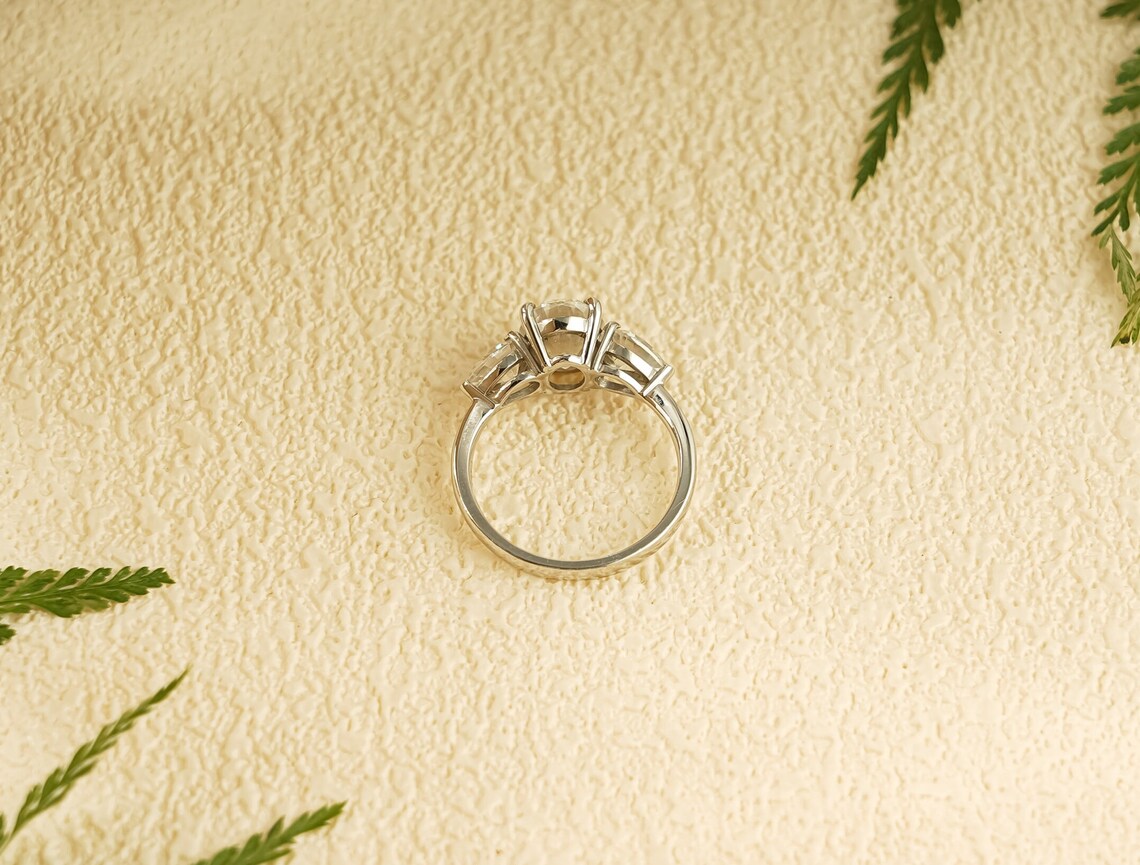 Promise ring for her
