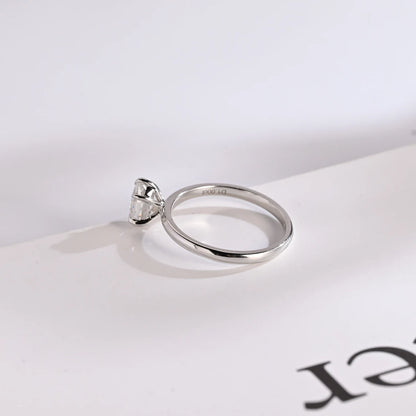 White Gold Oval Ring
