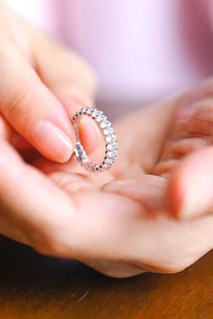 Full eternity ring