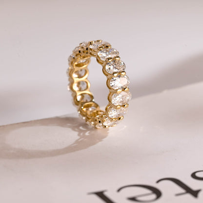 Moissanite Wedding Band