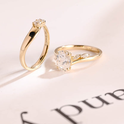Yellow gold engagement ring