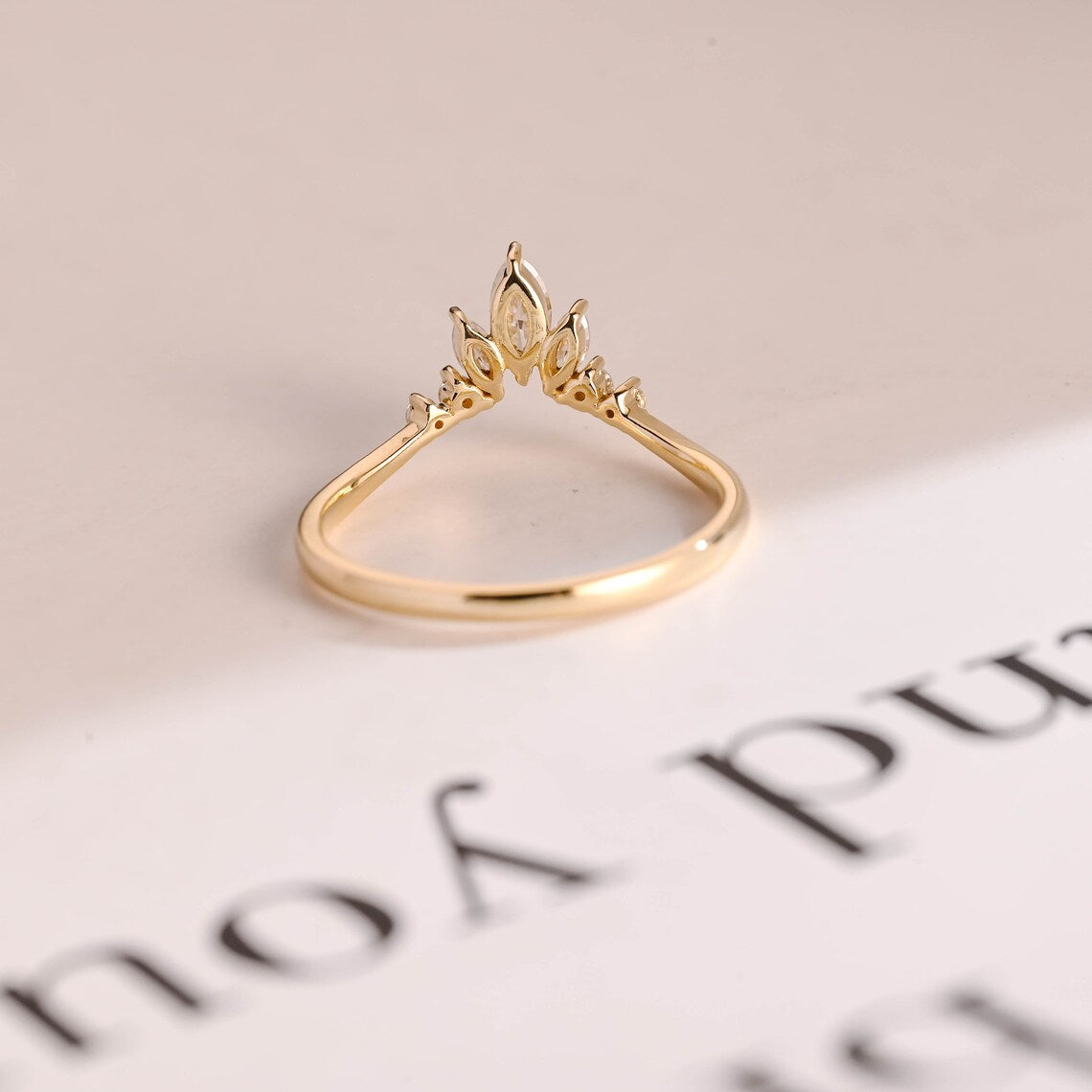 Marquise ring enhancer