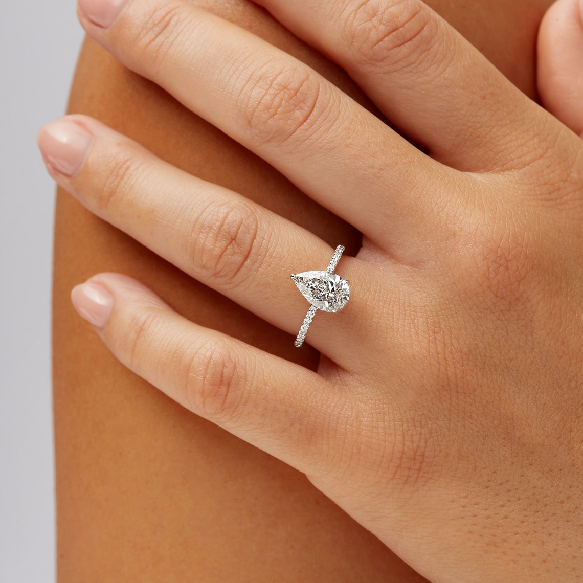 Classic hidden halo ring