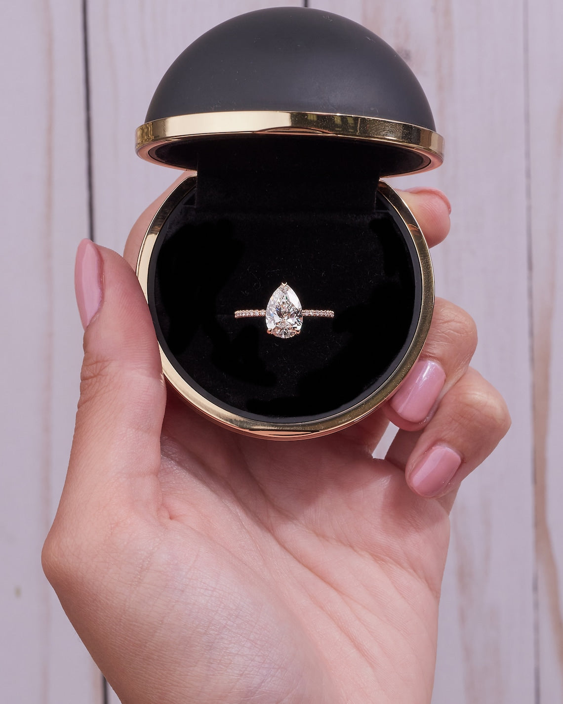 Rose gold ring