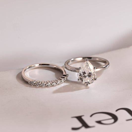 Pear cut moissanite ring