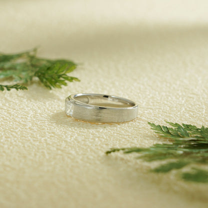 Modern wedding ring