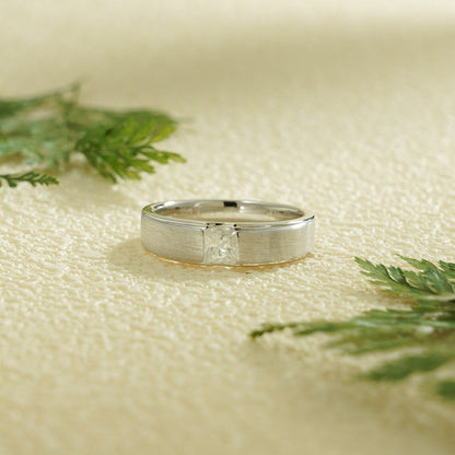 Unisex moissanite jewelry