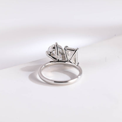 Contemporary love ring