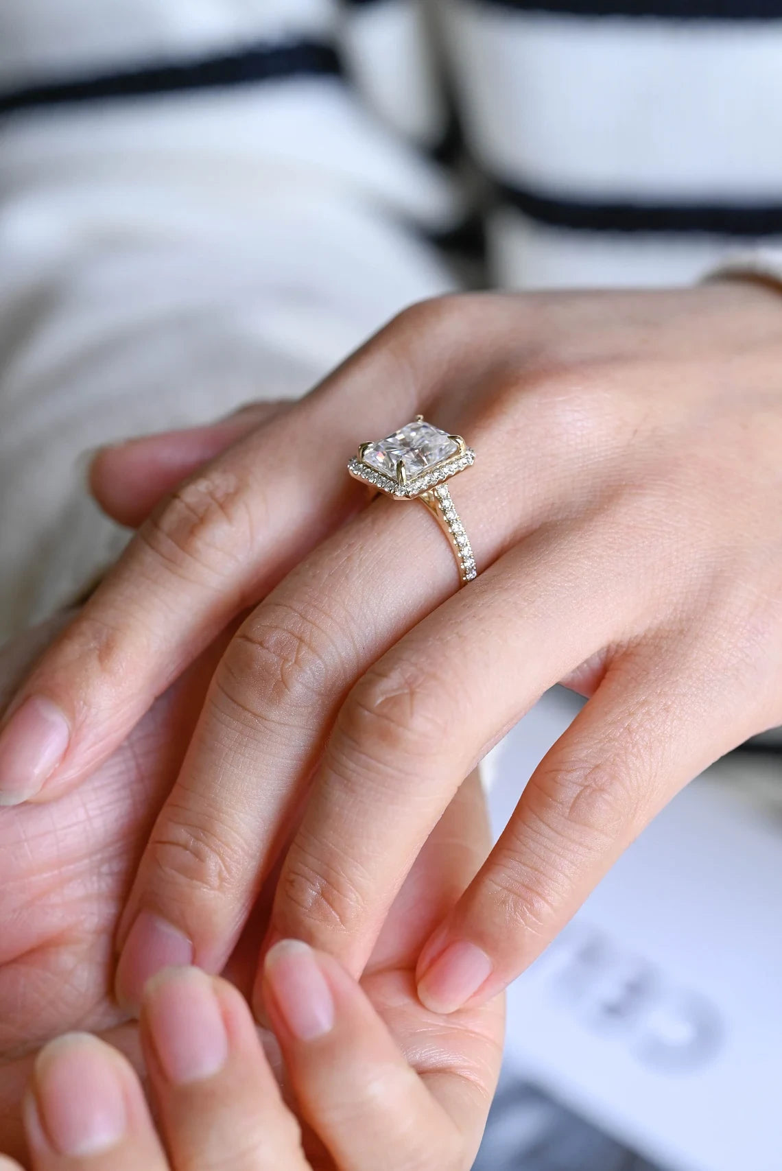 Halo Wonder | Promise Her Always | 5 Carat Moissanite Shine


