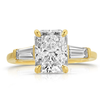 Yellow gold solitaire ring